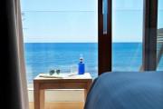 Gecko Sunset room with terrace sea view